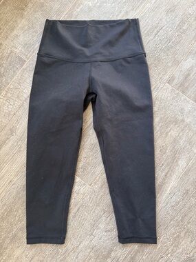 Ivivva by Lululemon Active Black Capri Leggings size 14